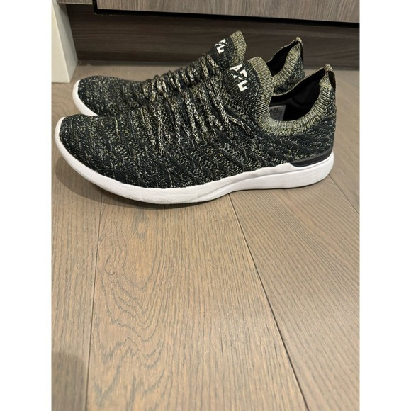 APL TechLoom Wave Black/Gold Metallic Mélange Running Shoe Women's Size 10 - Picture 3 of 9